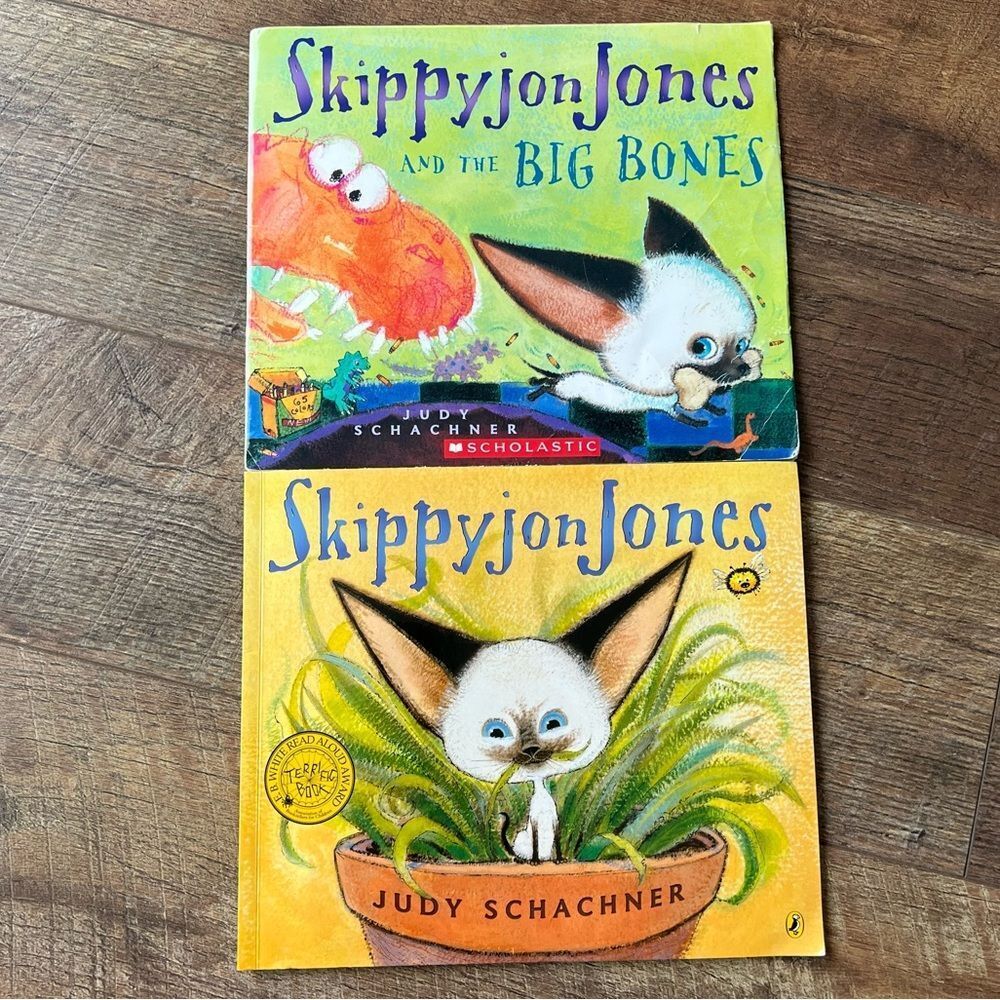 😊 3/$30 
Slippyjon Jones books